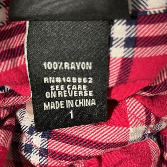 Torrid Pink Plaid Button Up Long Sleeve Lightweight Camp Shirt Size 1 1X - Picture 7 of 7